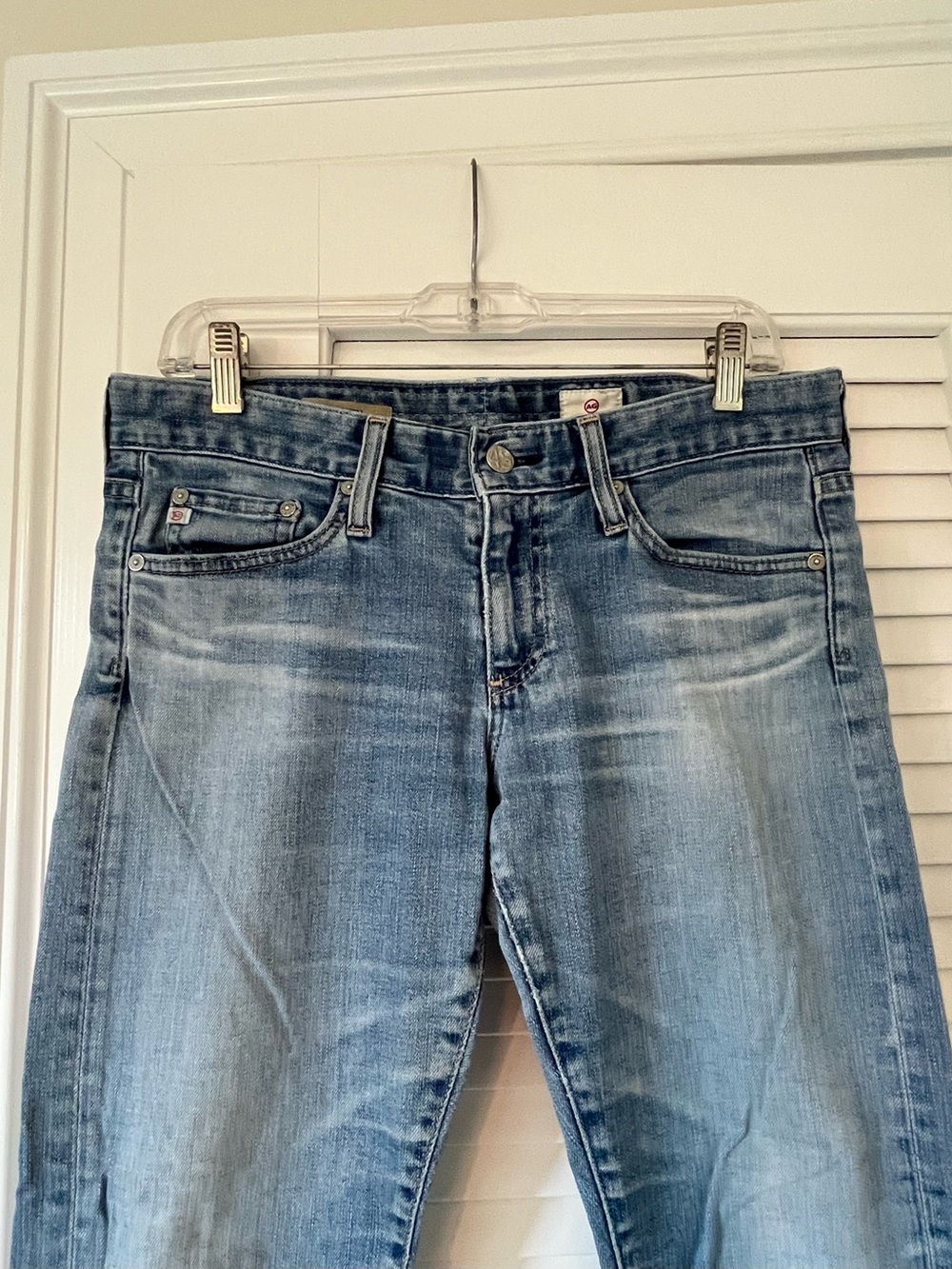 AG The Nikki Relaxed Cropped Skinny Jeans